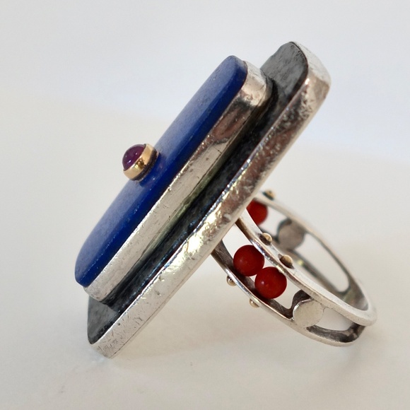 Michael Boyd Studio Art Ring – Signed “M. Boyd c. 94” – Lapis, Coral, Ruby - Picture 3 of 7